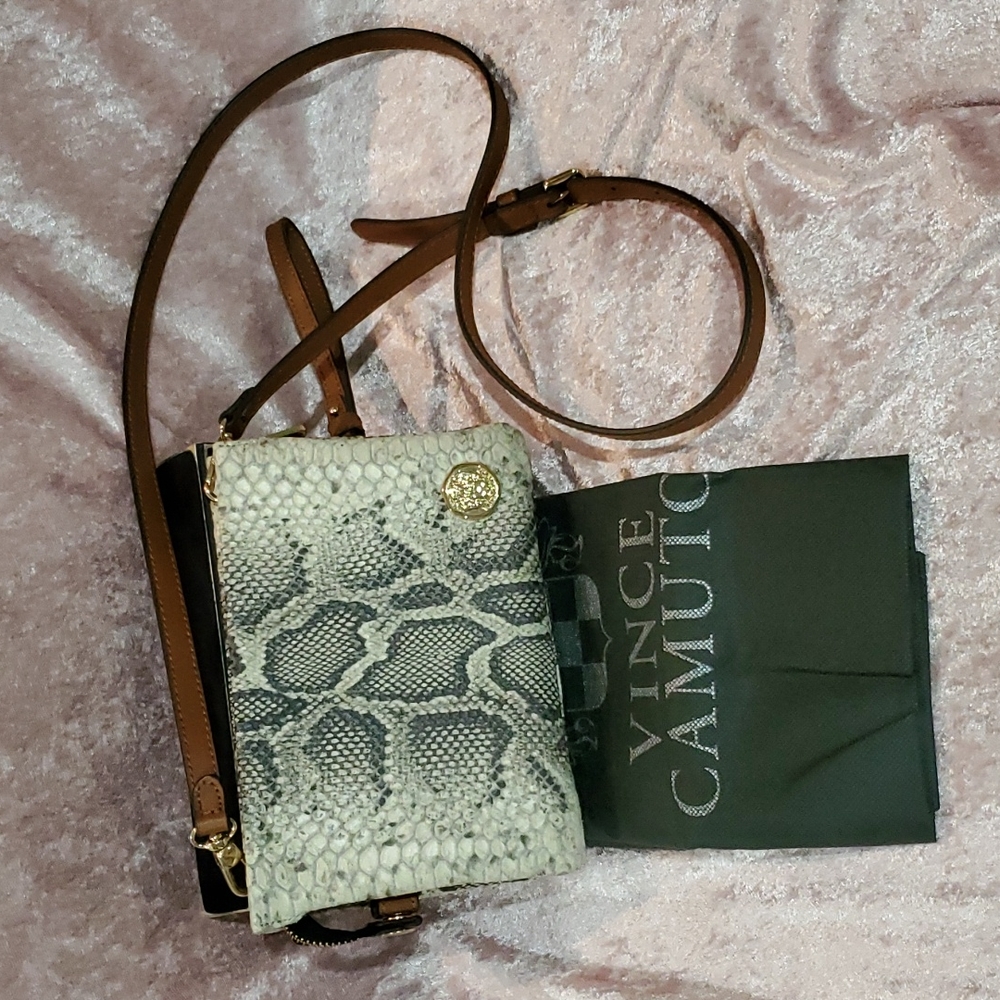 Vince Camuto Crossbody bag - Picture 1 of 13